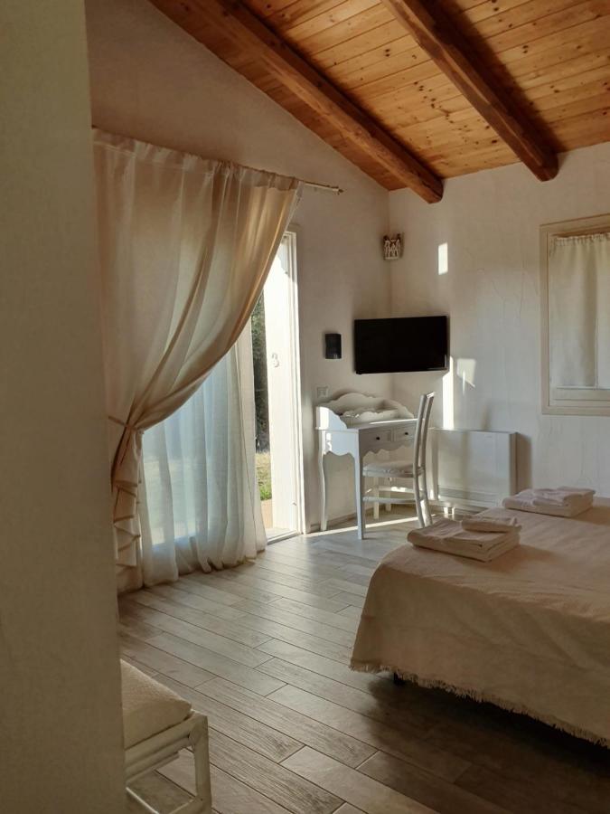 Nacchinono Bed and Breakfast Olbia Buitenkant foto